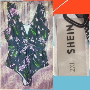 Shein brand Black/Multicolor Floral 1Pc Bathing Suit Sz 2XL(16/18)